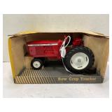 SCALE MODELS 1/16 ROW CROP RED TRACTOR PARTS CORP