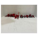 LOT OF 10 INTERNATIONAL 1/64 SCALE FARM TRACTORS