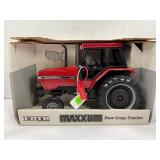 ERTL CASE INTERNATIONAL 1/16 MAXXUM 5120 WITH CAB
