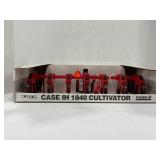 ERTL 1/16 CSE IH 1840 CULTIVATOR IN ORIGINAL BOX