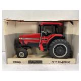 ERTL CASE 1/16 INTERNATIONAL 7210 MAGNUM CAB OVER