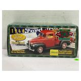 ERTL 1/25 PRESTIGE SERIES1940 FORD BEIGE PICKUP IN