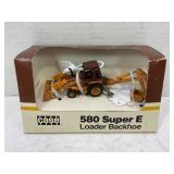 ERTL CASE 1/64 580 SUPER E LOADER BACKHOE IN