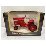 ERTL CASE INTERNATIONAL HYDRO 1026 PEDAL TRACTOR
