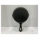 WAGNERWARE NO. 3 1053W CAST IRON SKILLET - 6'