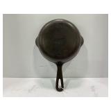 GRISWOLD NO. 3 CAST IRON SKILLET - 6'