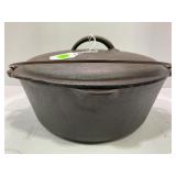5 QUART CAST IRON DUTCH OVEN WITH LID AND HANDLE