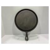 NO.  8 CAST IRON GRIDDLE - 9 1/8'