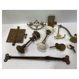 LARGE LOT OF VINTAGE DOOR HINGES, KNOBS, COAT HOOK