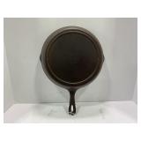 NO. 8 SK CAST IRON SKILLET WITH HEAT RING - 10'