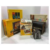 LARGE LOT OF VINTAGE CAMERAS; BROWNIE TARGET 6-20,