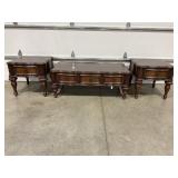 BEAUTIFUL CARVED MAHOGANY COFFEE & END TABLE SET