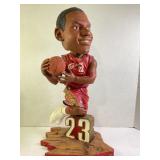394.  Lebron James Cleveland Cavs 18' Jumbo Bobble