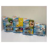 LOT OF 7 HOT WHEELS CARS COMPLETE LOONEY TUNES