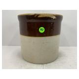 1 GALLON PRIMITIVE STONEWARE CROCK
