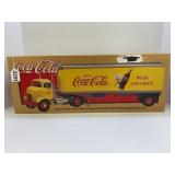 Coca-Cola 1/25 scale Great Dane tractor trailer in