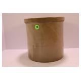 1 GALLON PRIMITIVE STONEWARE CROCK