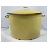 YELLOW ENAMELWARE STOCK POT WITH LID - 11"
