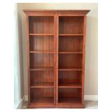 LOT OF 2 MATCHING BOOKCASES - 82' X 27' X 12 1/2'