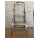 WERNER FOLDING 42' ALUMINUM STEP STOOL MODEL 244