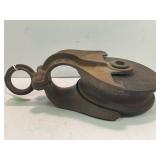 MYERS PRIMITIVE WOOD BARN PULLEY