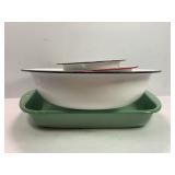 LARGE LOT OF ENAMELWARE BOWLS & CASSEROLE DISH