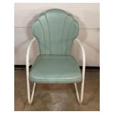 MID CENTURY MODERN CLAM SHELL METAL LAWN CHAIR