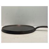 9A CAST IRON FLAT GRIDDLE - 10"