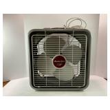 ARTIC AIRE VINTAGE FAN IN ORIGINAL BOX