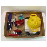 LARGE LOT OF KITCEN AID UTENSILS