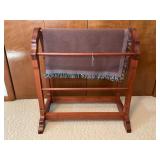 CHERRY QUILT RACK - 30" X 32"