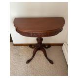 LIONS BALL AND CLAW GAMING TABLE WITH FOLDING
