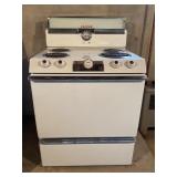 TAPPAN ELECTRIC STOVE - IN AMAZING ORIGINAL