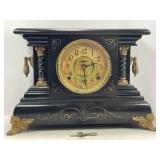THE E. INGRAHAM WIND UP ORNATE MANTLE CLOCK WITH