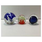 ST. CLAIR, NORLEANS & UNMARKED GLASS PAPERWEIGHTS