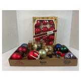 LOT OF CHRISTMAS MASTER WORKS GLASS BULB