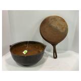 10 1/2' CAST IRON SKILLET & 3-A CAST IRON KETTLE