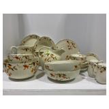SUPERIOR HALL QUALITY DINNERWARE AUTUMN LEAF