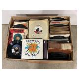 LARGE LOT OF 33 RPM AND 45 RPM VINTAGE RECORDS