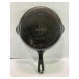 GRISWOLD NO. 5 724F CAST IRON SKILLET - 8'