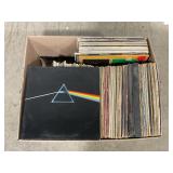 LARGE LOT OF 33 RPM VINTAGE RECORDS