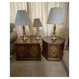 SET OF 2 LAMP STANDS WITH LAMPS
