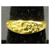 18KT GOLD RING MARKED 750 - SIZE 6 1/4"