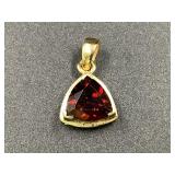 10KT GOLD PENDANT WITH STONE - 1.73 GRAMS