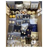 LARGE LOT OF ESTATE COSTUME JEWELRY
