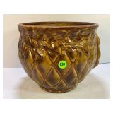 MCCOY JARDINIERE LEAF AND DIAMOND PATTERN - 8"