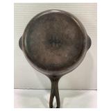 GRISWOLD #5 724 CAST IRON SKILLET - 8"