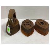 LOT OF 3 CAST IRON SAD IRONS AND HANDLE