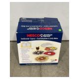 NESCO AMERICAN HARVST FOOD DEHYDRATOR AND JERKY