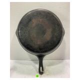 WAGNER WARE CAST IRON SKILLET - 11"